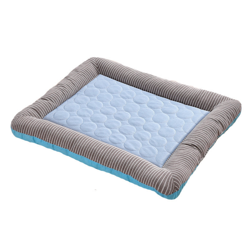 Comfortable Pet Cooling Mat for Dogs and Cats